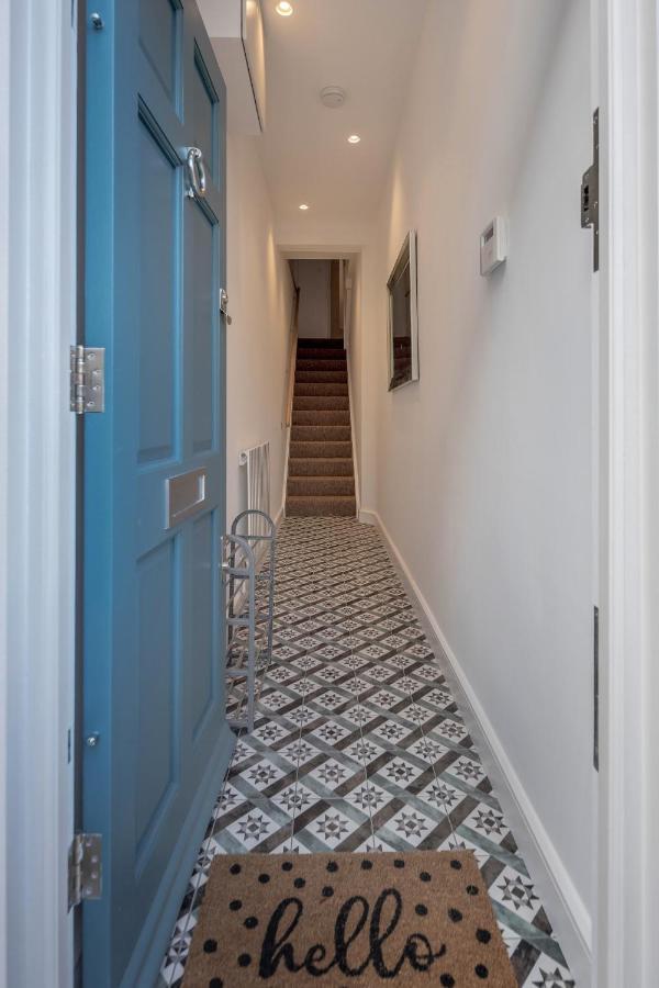 Beautiful 2 Bedrooms Split Level Fulham Apartment London Exteriör bild
